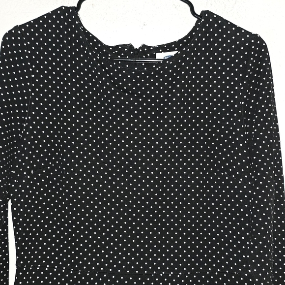Old navy womens poker dot dress in size medium color black and white, round neck - Picture 4 of 9